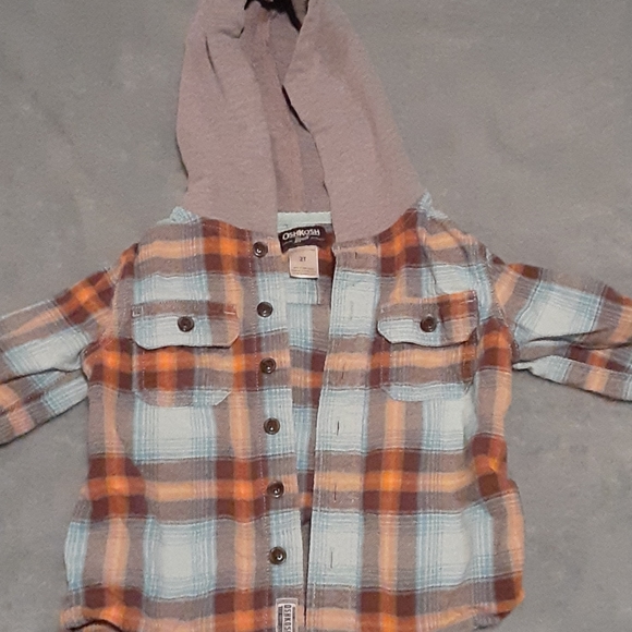 Oshkosh plaid with hood - Picture 1 of 2